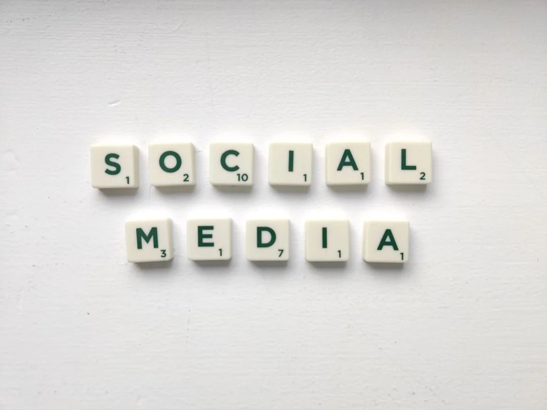 Social Media in Colorful Alphabets